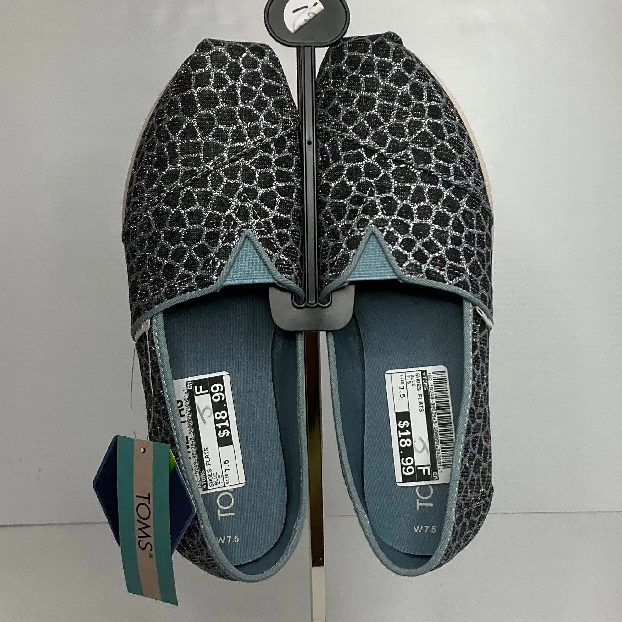 Blue Shoes Flats Toms, Size 7.5