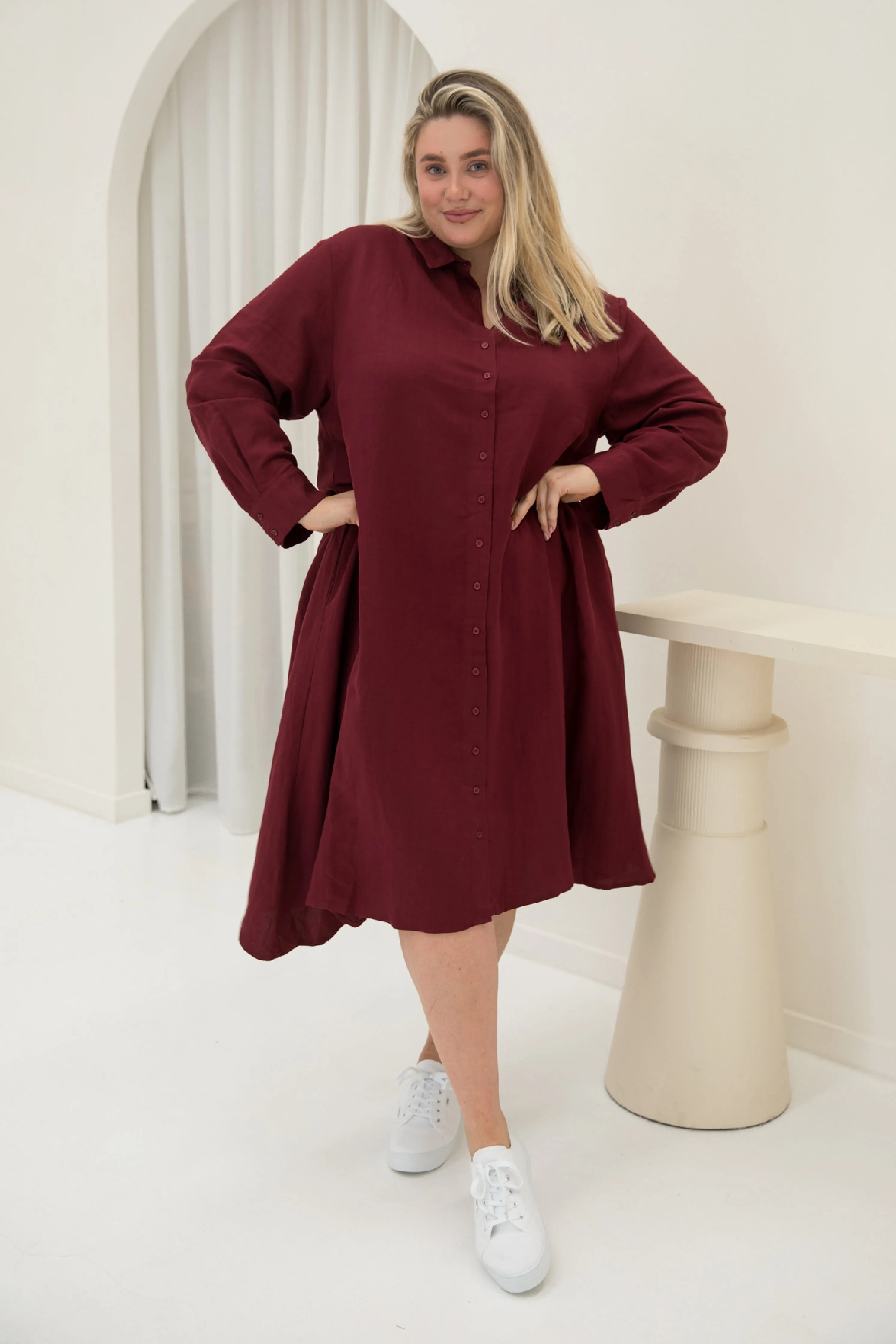 Cadillia Dress in Mahogany