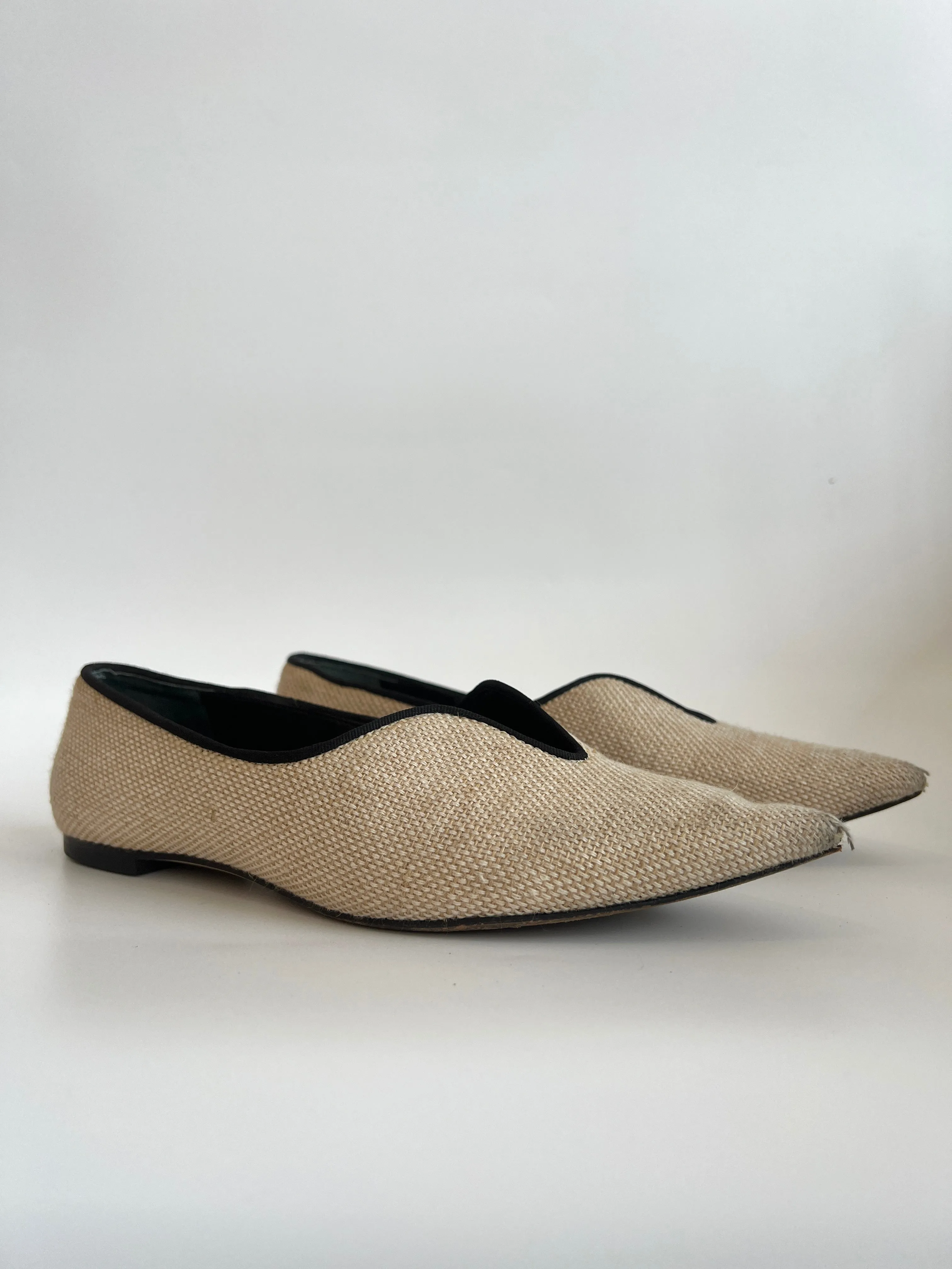 Lucia Flats